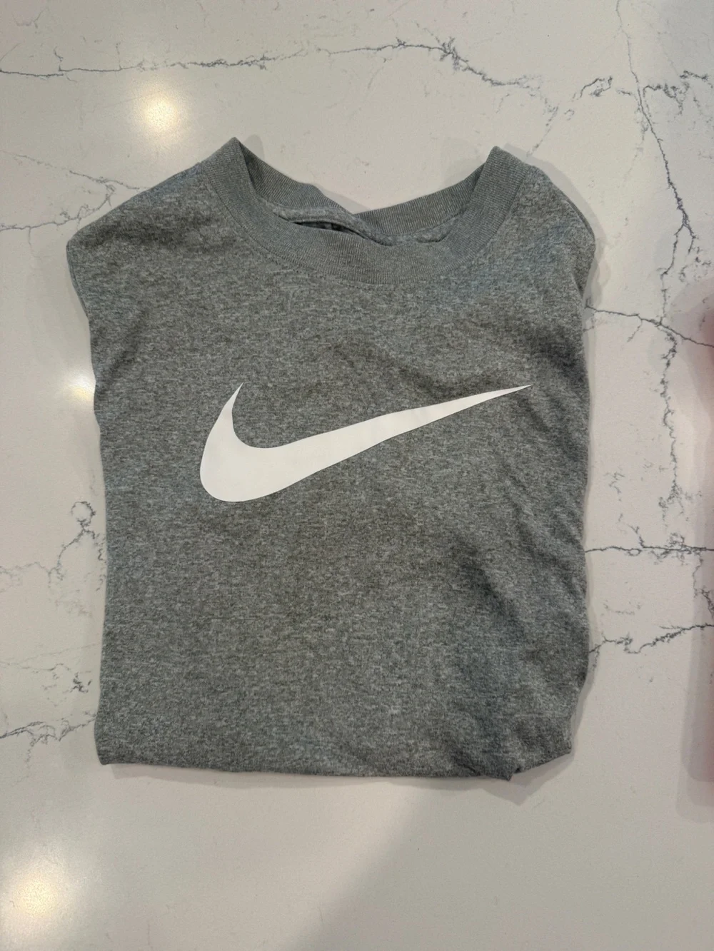 Nike Youth Medium Graphoic T-Shirt Bundle Lot Of 2 Grey And Red